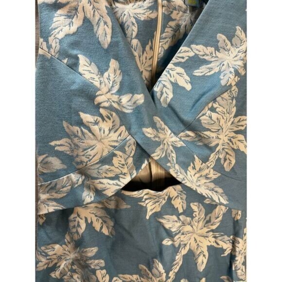 CeCe by Cynthia‎ Steffe BV-Neck Front Cut Out Day Dress Size 2 - Picture 7 of 8